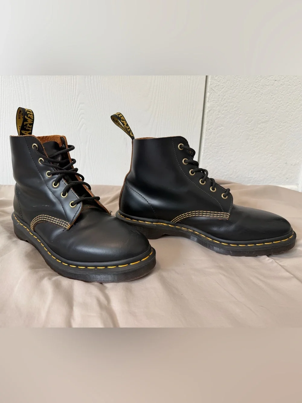 Dr. Martens 101 Vintage Style Black Leather 6-Eye Lace-Up Ankle Boots